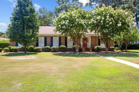 1202 W Highland Ave, Kinston, NC 28501