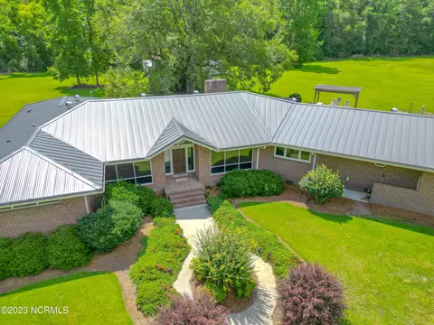 13081 New Britton Hwy E, Nakina, NC 28455