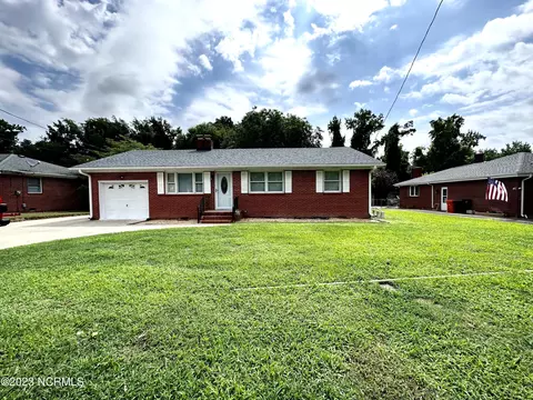 123 Rosedale Dr, Elizabeth City, NC 27909