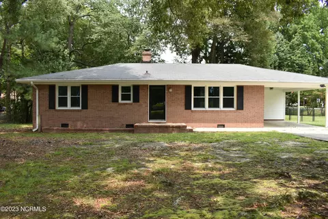 701 W Hooks River Rd, Goldsboro, NC 27530