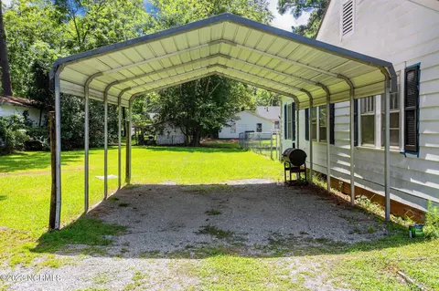 327 E 13th St, Washington, NC 27889 photo 26