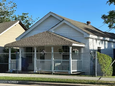 1213 Castle St, Wilmington, NC 28401