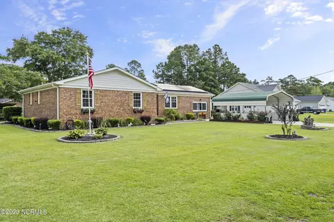 9636 Cleatwood Dr NE, Leland, NC 28451