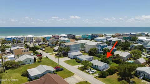 115 Myrtle Ave, Kure Beach, NC 28449