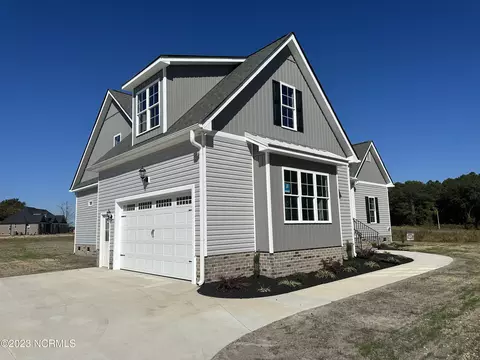 708 Brighton Dr, Goldsboro, NC 27530