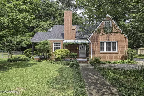 932 W Haven Blvd, Rocky Mount, NC 27803