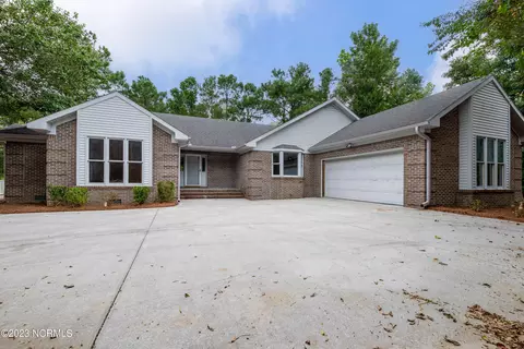 704 Cordgrass Rd, Hampstead, NC 28443 photo 9