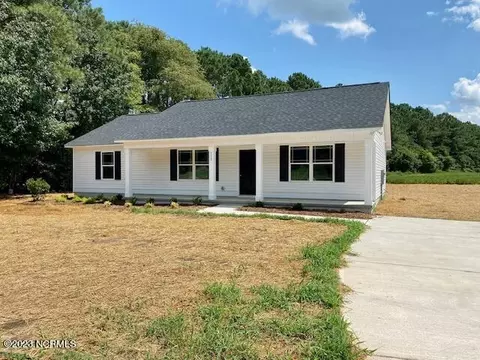 372 Swinson Dr, Dudley, NC 28333
