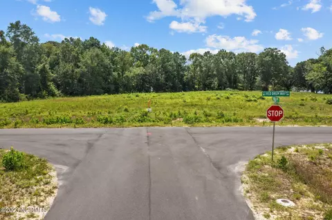 407 Red Drum Way W, Swansboro, NC 28584