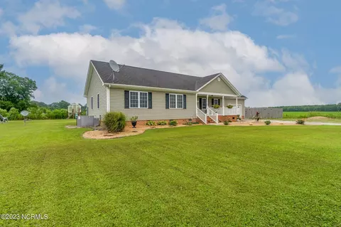 290 Sugar Run Rd, Sunbury, NC 27979
