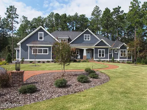 300 Nottinghill Gate, Pinehurst, NC 28374
