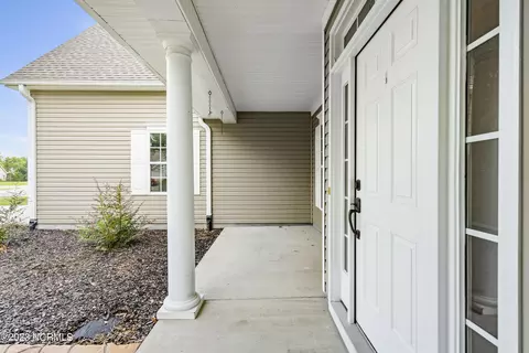 215 Loggerhead Blvd, Hampstead, NC 28443 photo 4