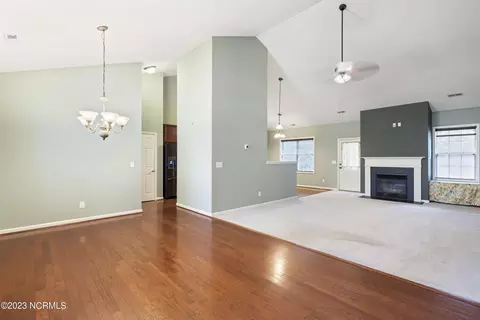 215 Loggerhead Blvd, Hampstead, NC 28443 photo 6