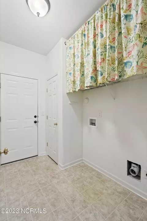 215 Loggerhead Blvd, Hampstead, NC 28443 photo 13