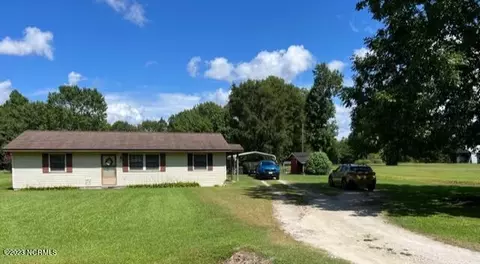 110 Riggs Rd, Alliance, NC 28509