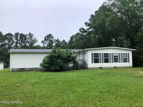 82110 Boyle Dr, Hampstead, NC 28443