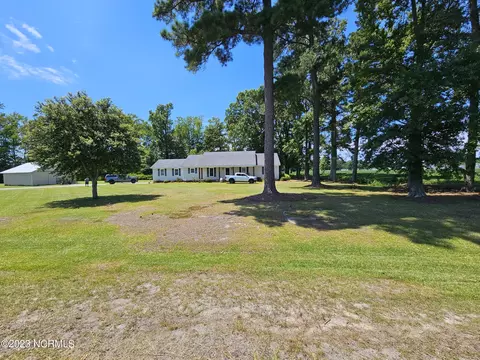 3428 Stanley Rd, Winterville, NC 28590