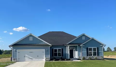 5062 Green Hawthorne Ct, Battleboro, NC 27809