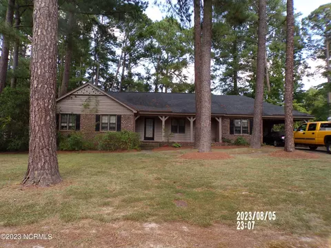 1110 Courtland Dr NW, Wilson, NC 27896