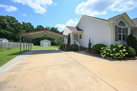 1237 Smith Rd, Smithfield, NC 27577 photo 5