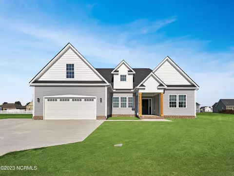 106 Yawl St, Elizabeth City, NC 27909
