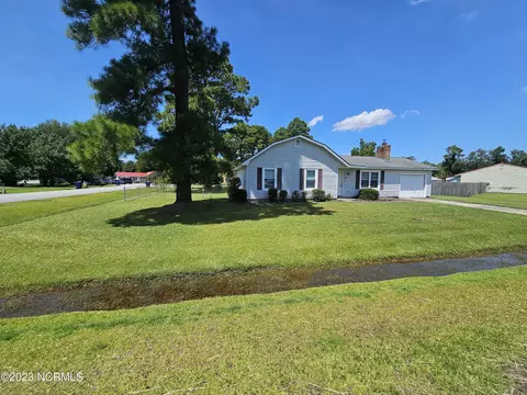 113 Tarheel Dr, Havelock, NC 28532