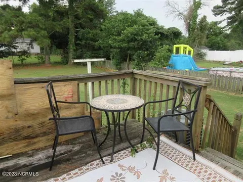 105 Larry Ave, Grandy, NC 27939 photo 4