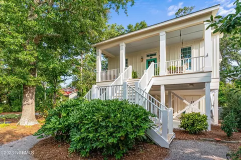 608 Charlotte Ave, Carolina Beach, NC 28428