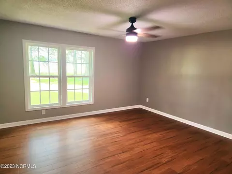 2694 Sutton Loop Rd, La Grange, NC 28551 photo 9
