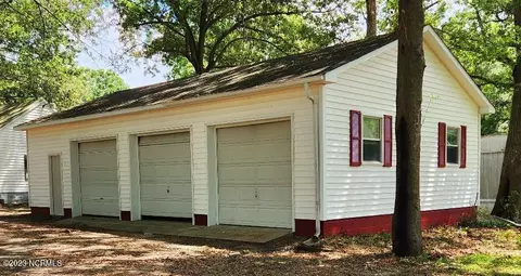 2694 Sutton Loop Rd, La Grange, NC 28551 photo 8