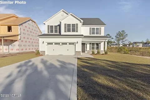 917 Nubble Ct, Sneads Ferry, NC 28460