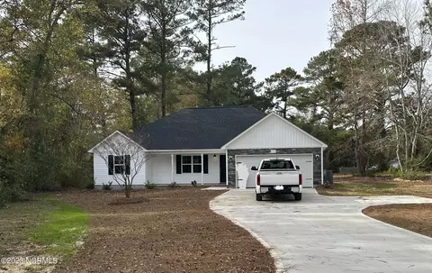 115 Rhodestown Fire Department Rd, Jacksonville, NC 28540
