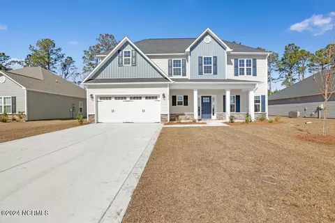 216 Lookout Ln, Sneads Ferry, NC 28460