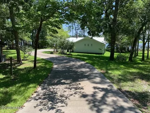 930 Copas Rd SW, Shallotte, NC 28470