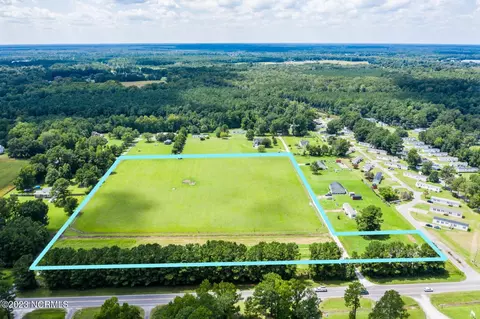 117 Highway Oaks Plantation, Rocky Point, NC 28457