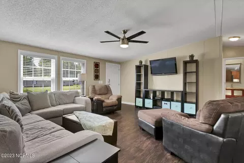 109 Deer Run Rd, Hampstead, NC 28443 photo 4
