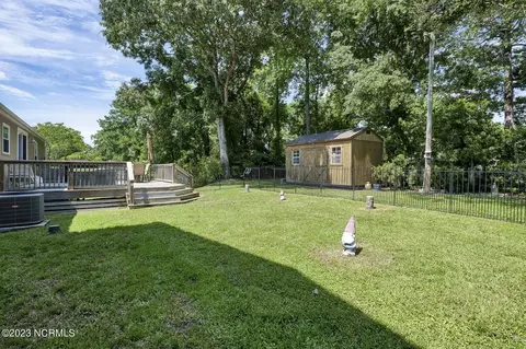 109 Deer Run Rd, Hampstead, NC 28443 photo 24