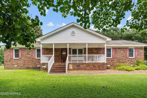 1211 Rouse Rd, Greenville, NC 27858