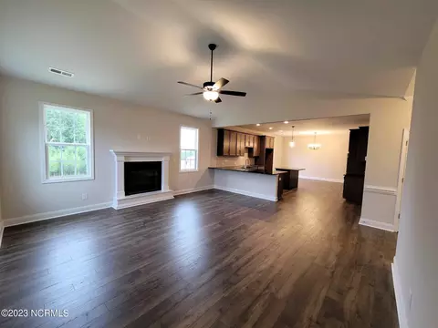 216 Enfield Dr, Carthage, NC 28327 photo 8
