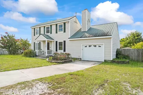 108 Avon Dr, Hubert, NC 28539 photo 3