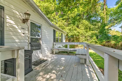 682 Bay Harbor Dr, Hampstead, NC 28443 photo 6