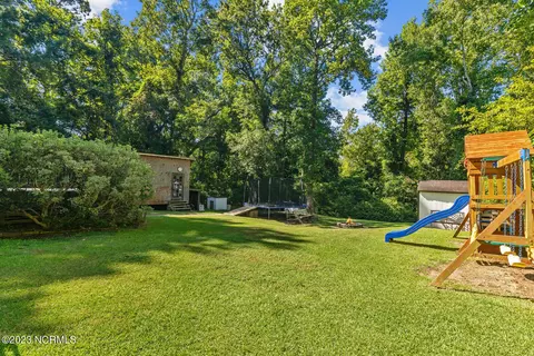 682 Bay Harbor Dr, Hampstead, NC 28443 photo 40