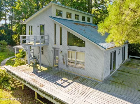985 Ethel Ln, Havelock, NC 28532