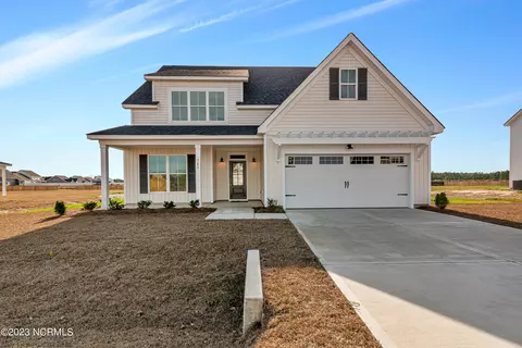 741 Aria Ln, Hubert, NC 28539