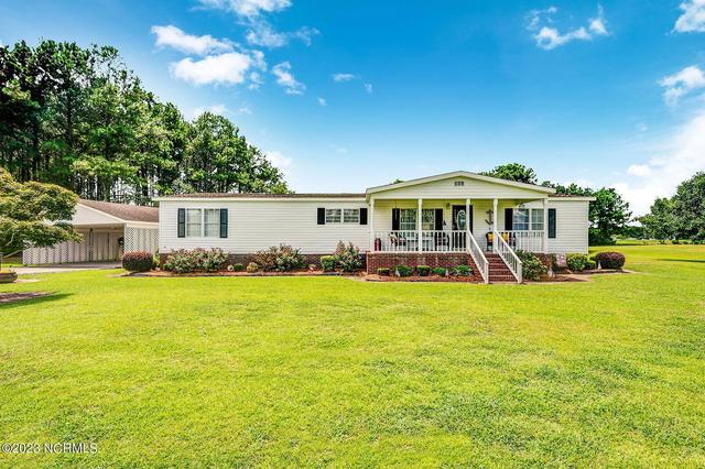 320 Hubs Rec Rd, Belhaven, NC 27810