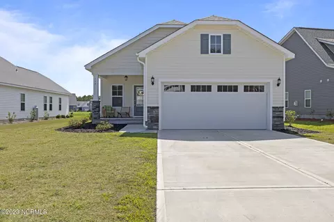 117 Emerson Ln, Sneads Ferry, NC 28460
