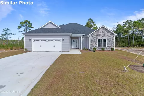 903 Nubble Ct, Sneads Ferry, NC 28460