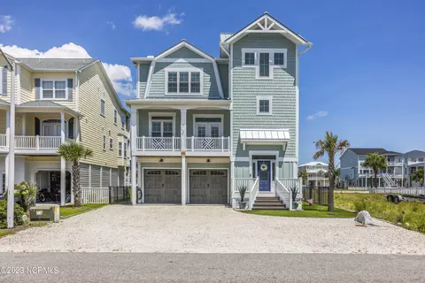 20 Moore St, Ocean Isle Beach, NC 28469