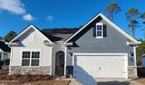 2018 Caracara Dr, New Bern, NC 28560