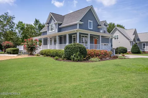 5995 Gray Squirrel Path, Southport, NC 28461